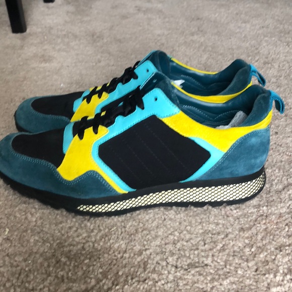 Gucci Multicolored Trainer - Picture 3 of 8